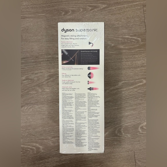 Dyson Supersonic Hair Dryer Iron/Fuchsia NEW Sealed Full Set Authentic - Picture 3 of 4